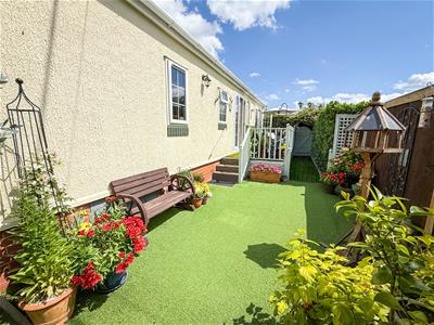 ALTERNATE VIEW OF GARDEN (2)
